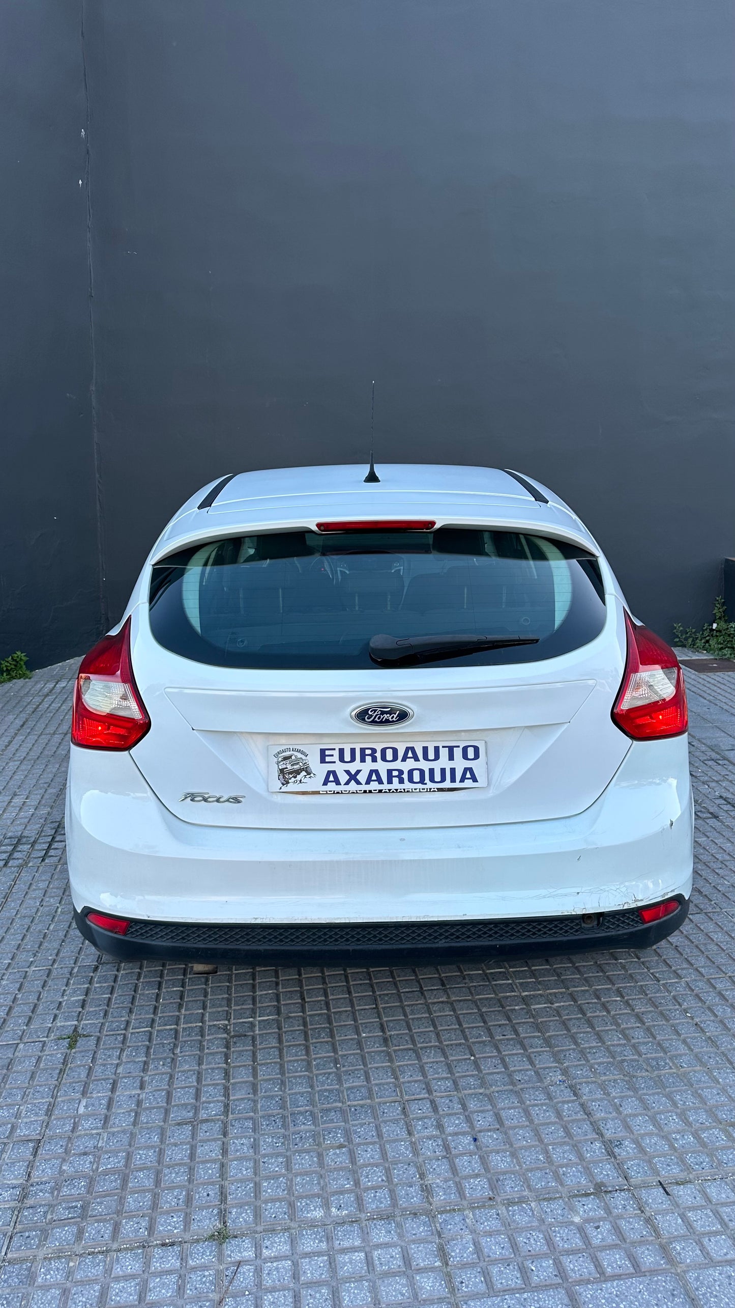 FORD FOCUS