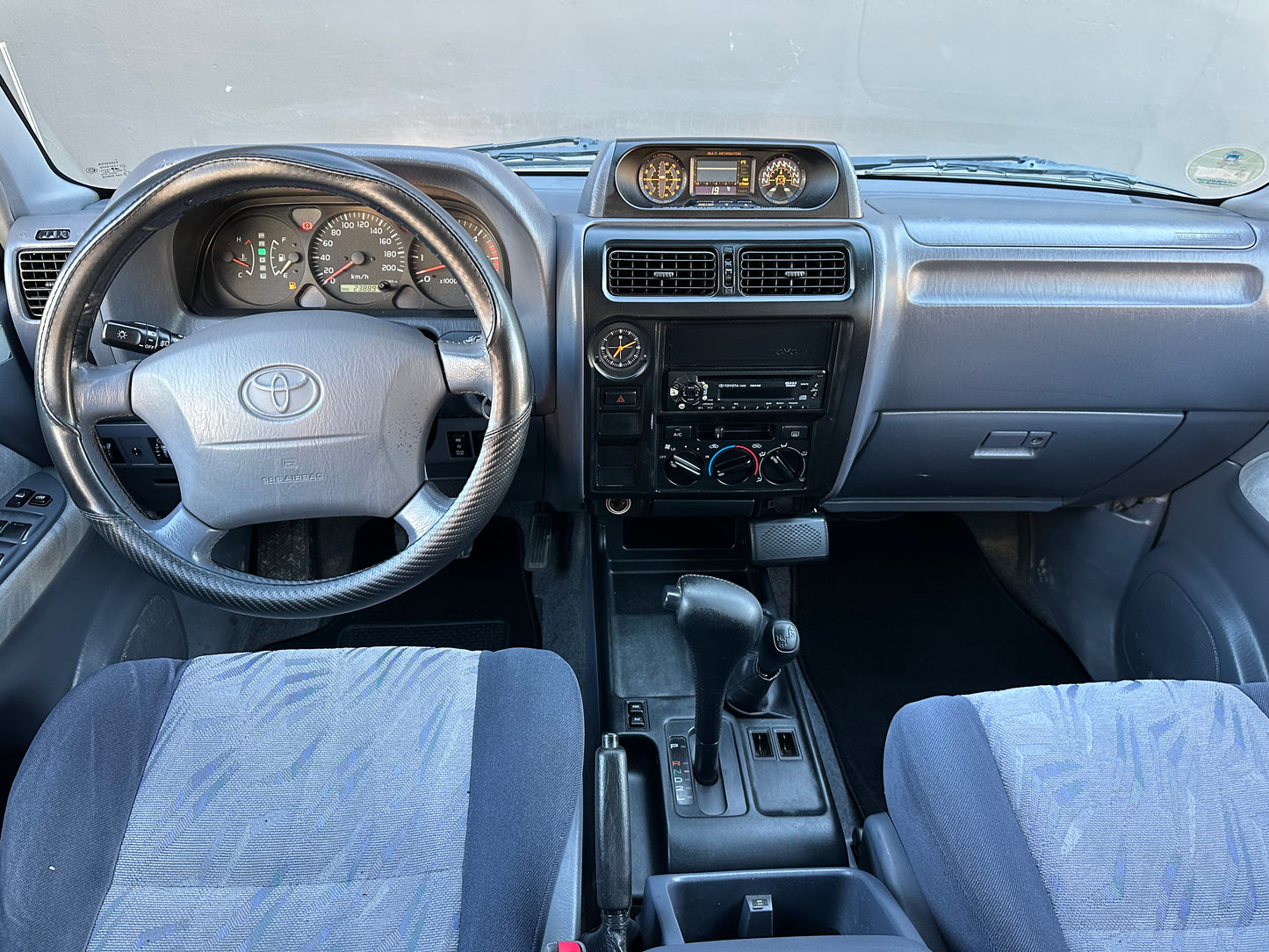 TOYOTA LAND CRUISER KZJ 95