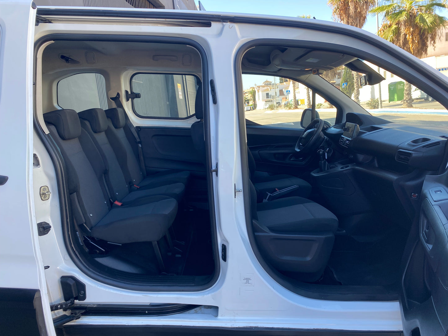 PEUGEOT RIFTER BLUE HDI