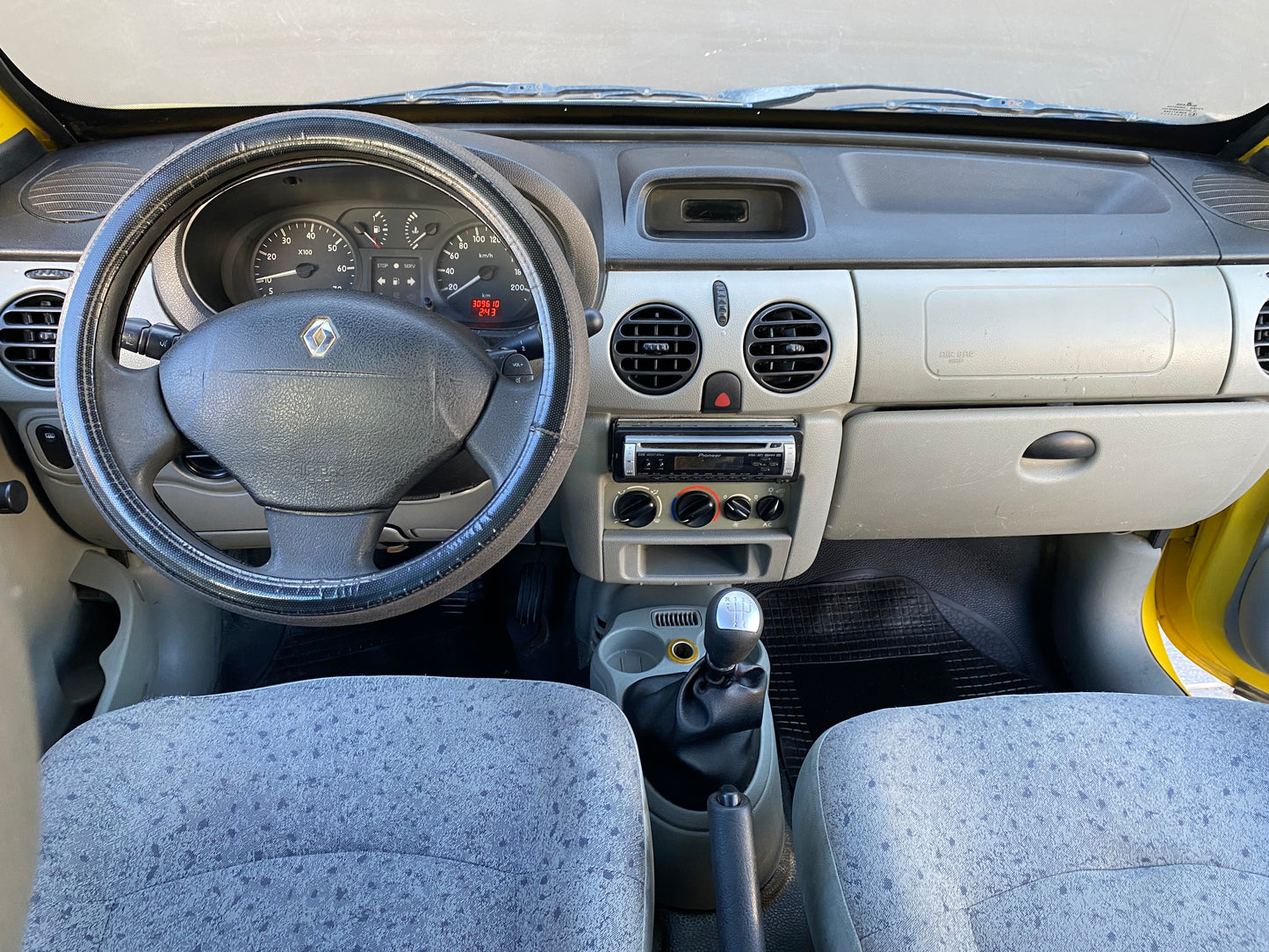 RENAULT KANGOO 1.5 DCI