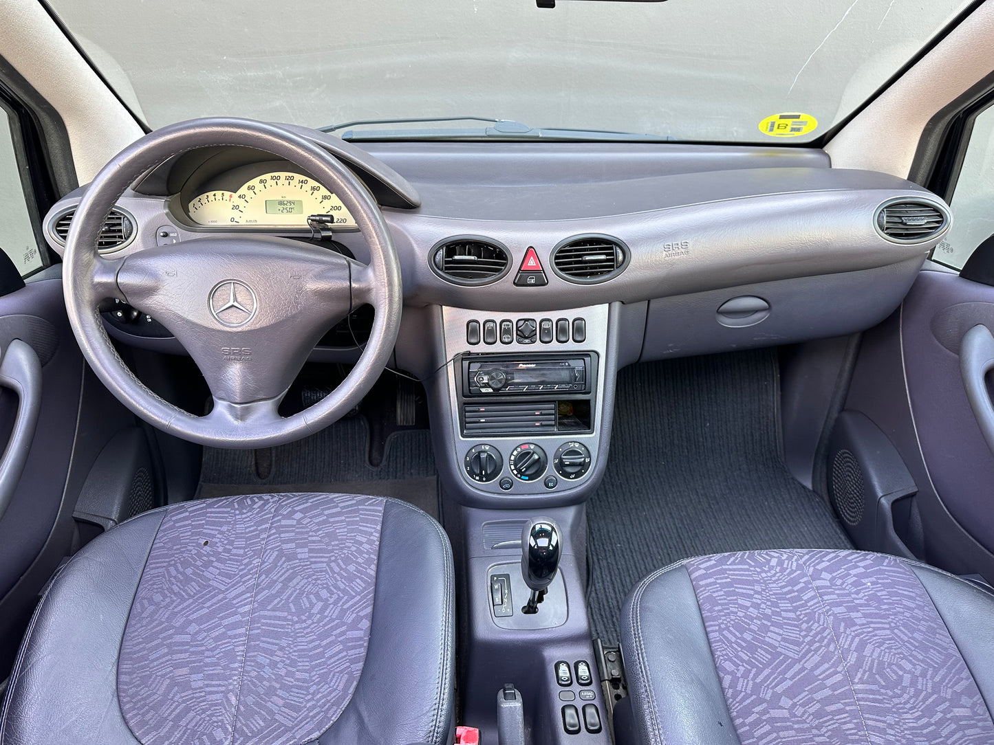 MERCEDES BENZ CLASE A 160