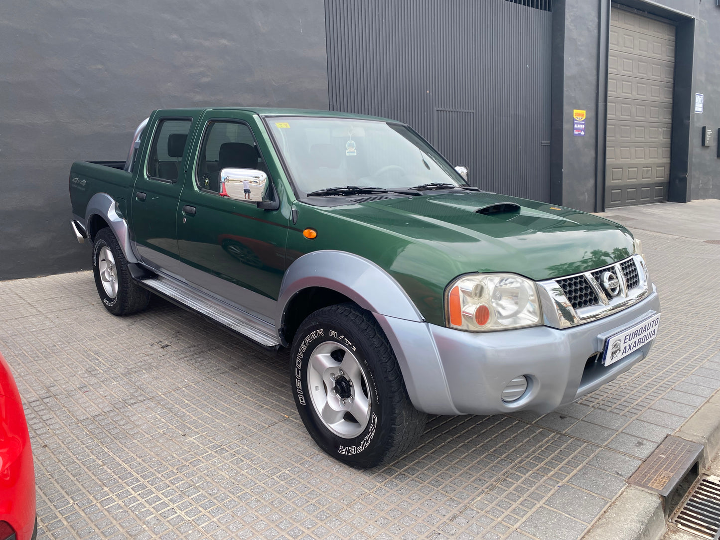NISSAN NAVARA PICK-UP