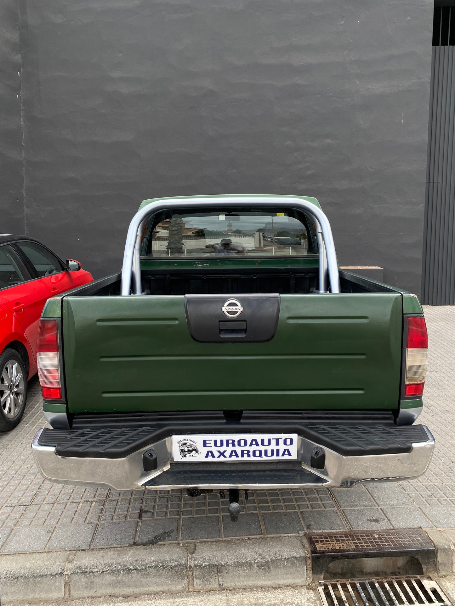 NISSAN NAVARA PICK-UP