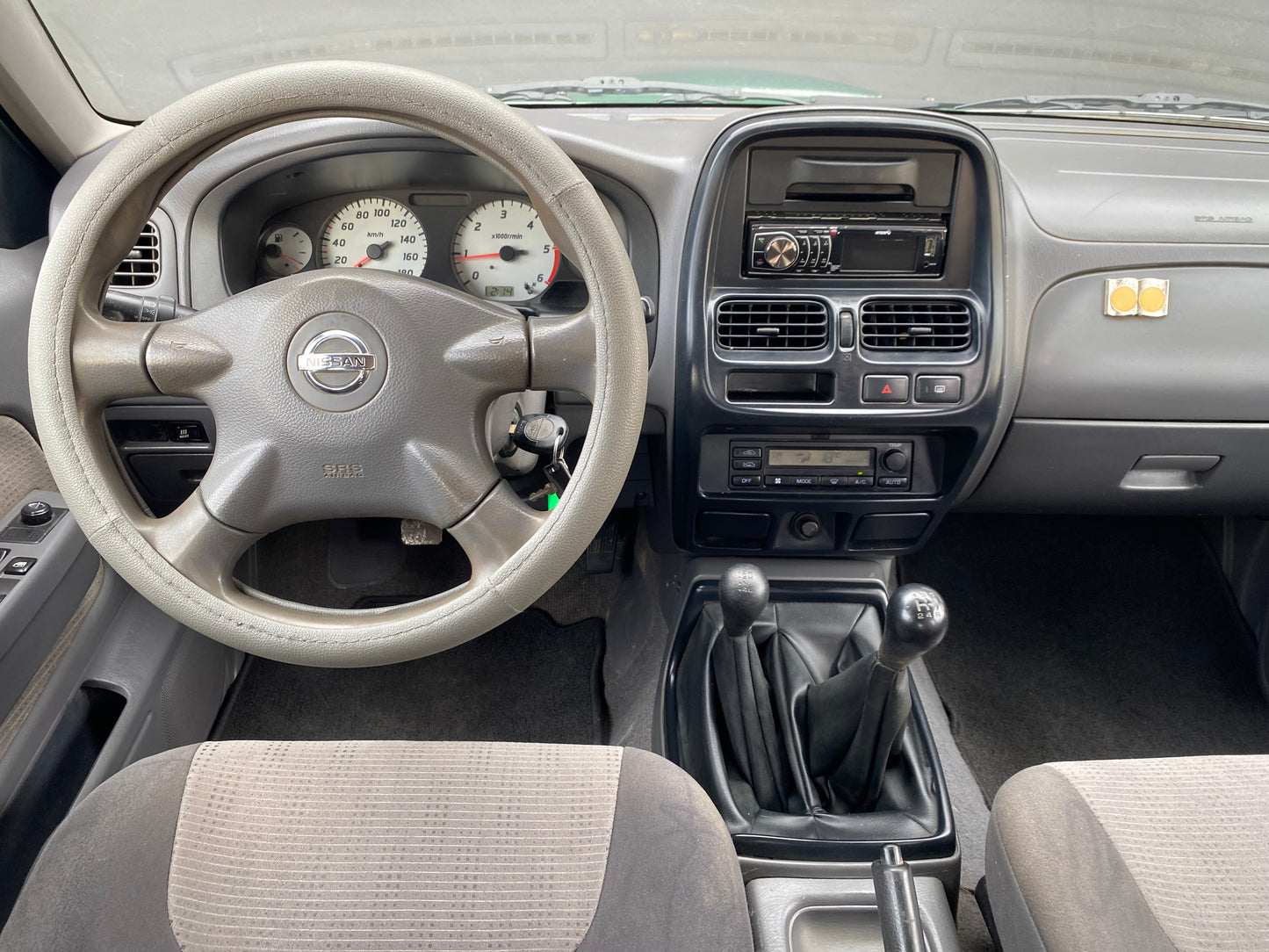 NISSAN NAVARA PICK-UP