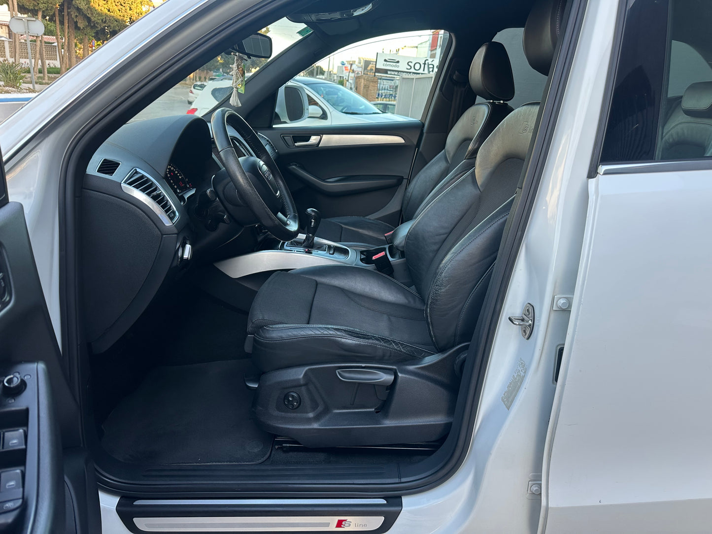 AUDI Q5 S-LINE