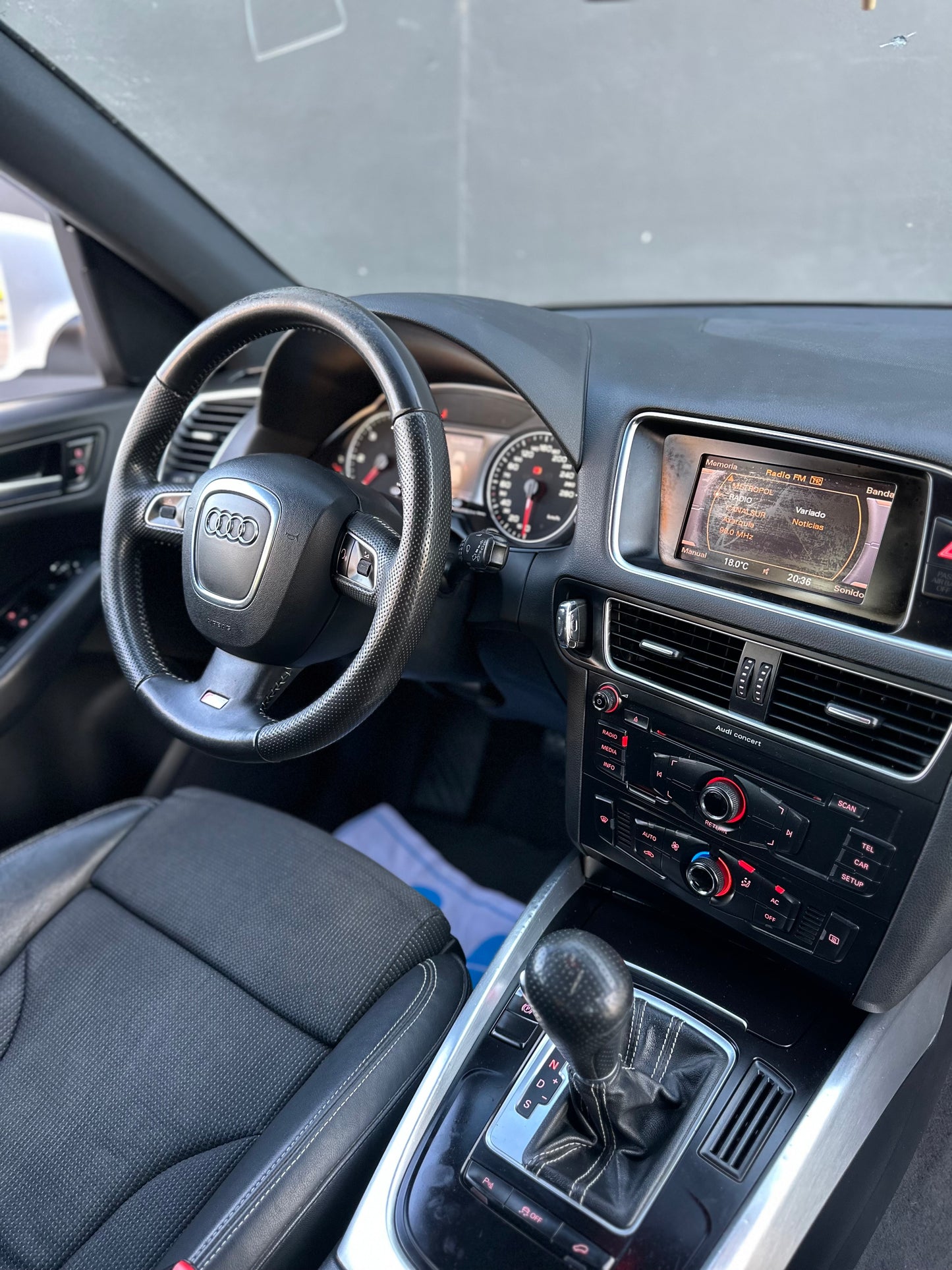 AUDI Q5 S-LINE