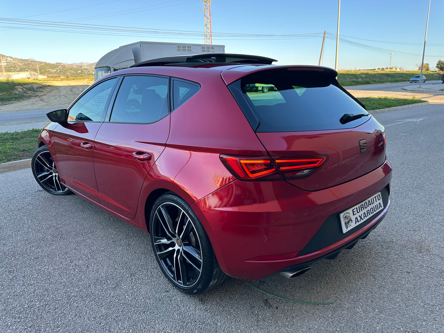 SEAT LEON CUPRA 300