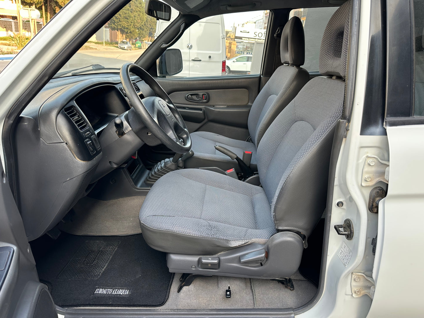 MITSUBISHI L200 PICK-UP