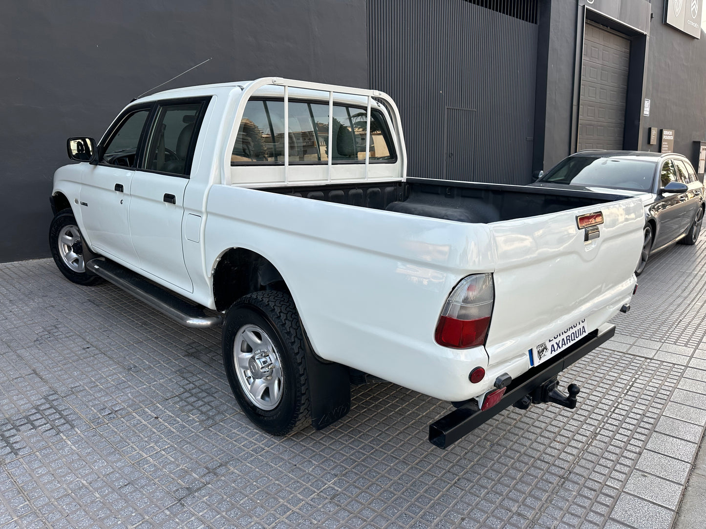 MITSUBISHI L200 PICK-UP