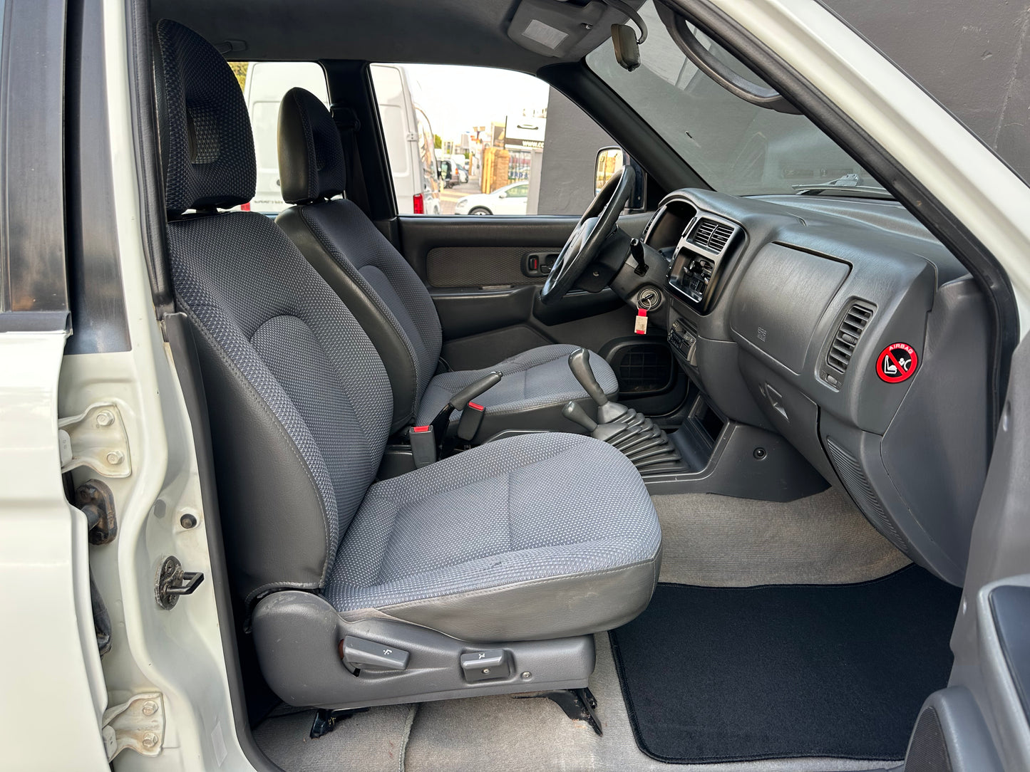 MITSUBISHI L200 PICK-UP