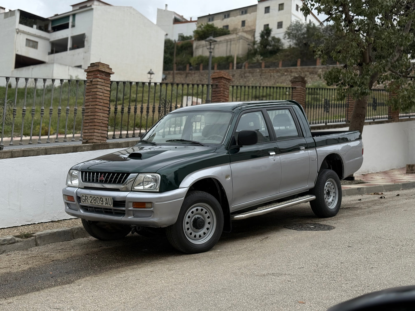 MITSUBISHI L200 PICK-UP