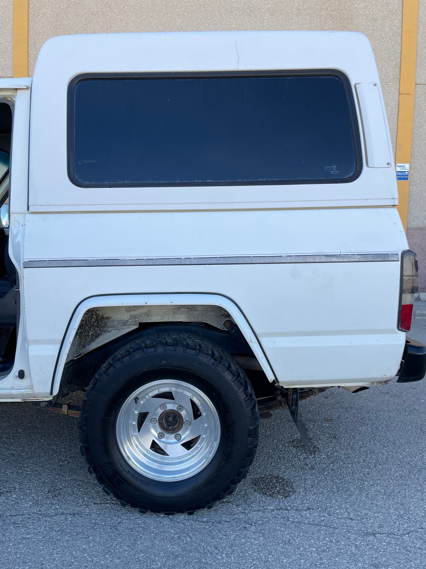 NISSAN PATROL CORTO TA 6 CIL.
