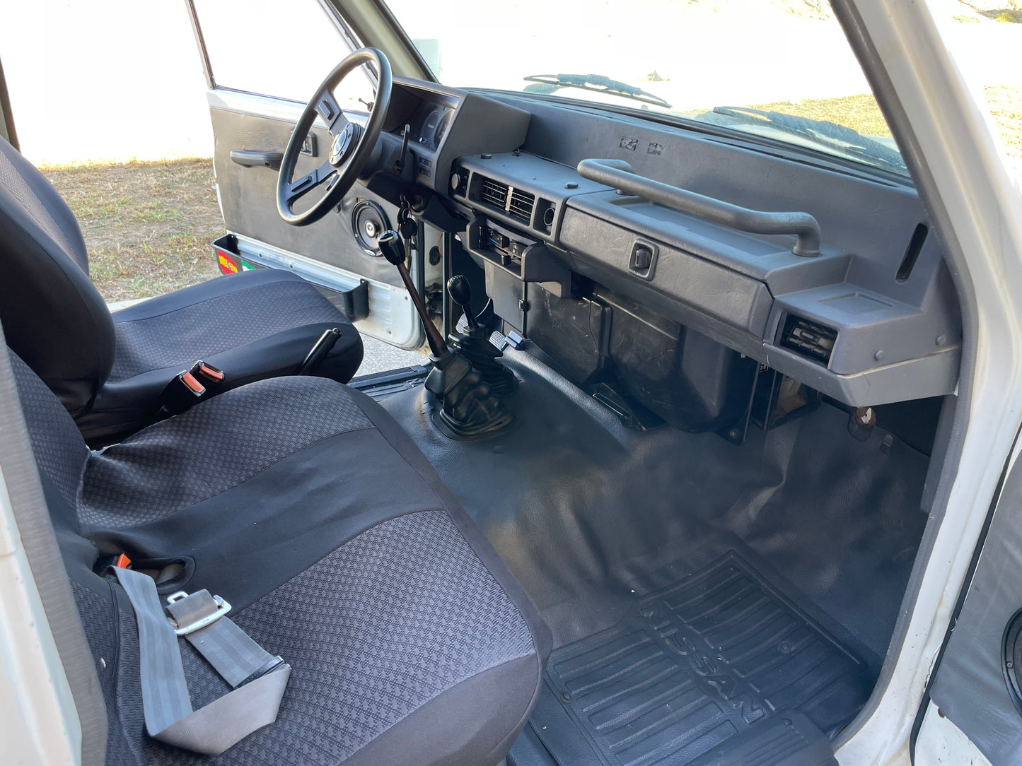 NISSAN PATROL CORTO TA 6 CIL.