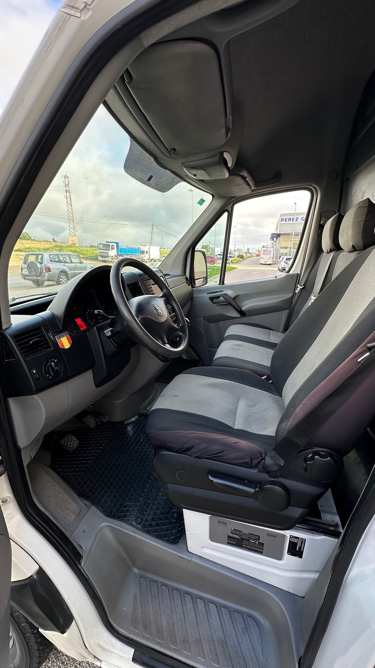 VOLKSWAGEN CRAFTER 2.0 TDI LH4