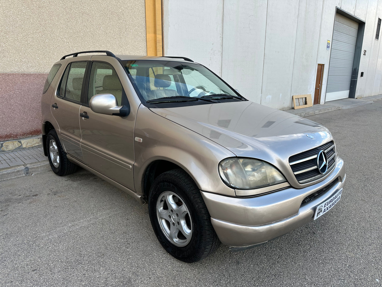 MERCEDES-BENZ - Clase M ML 270 CDI AUTO