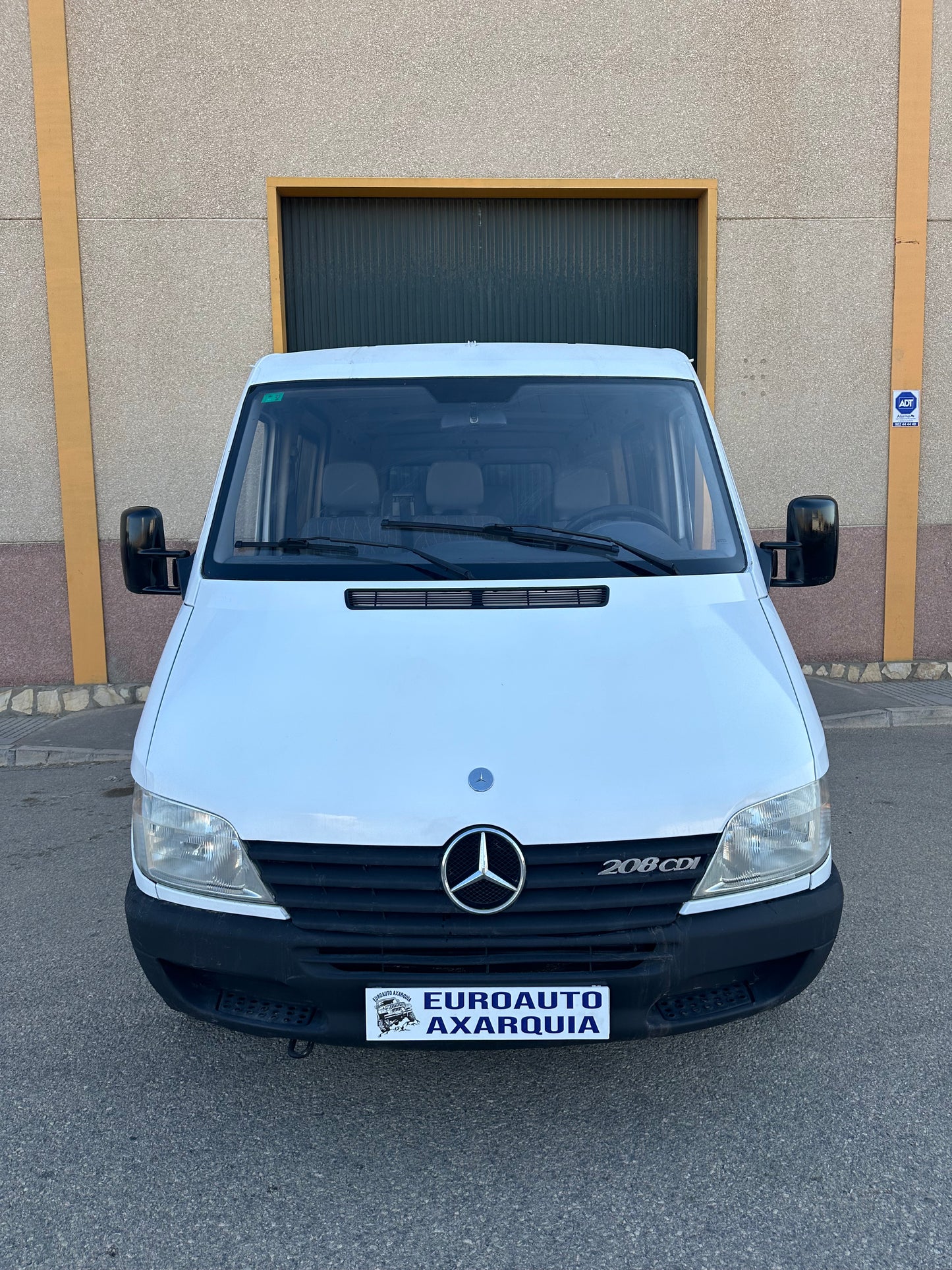 MERCEDES-BENZ Sprinter 208D MIXTO