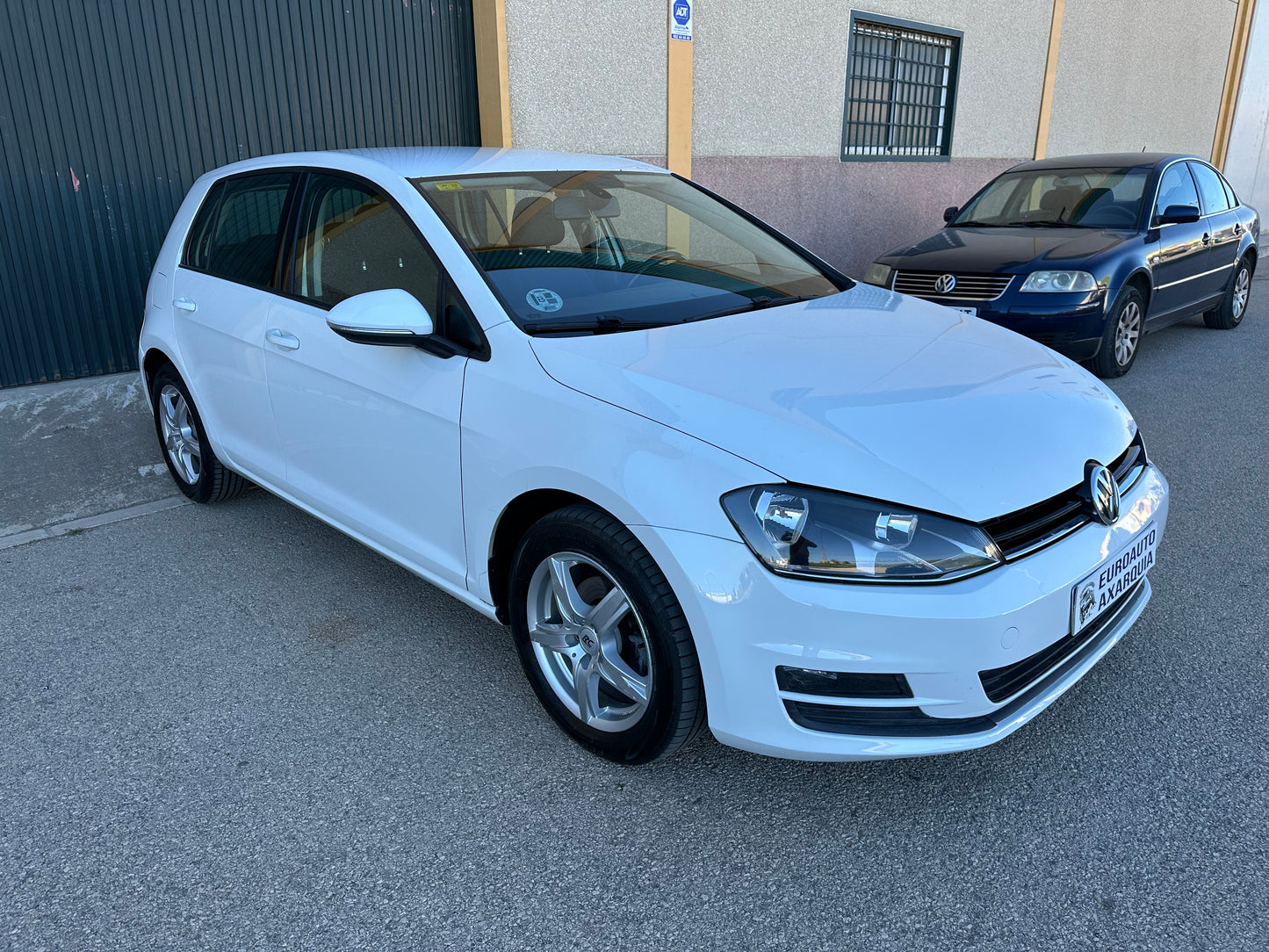 VOLKSWAGEN GOLF 7