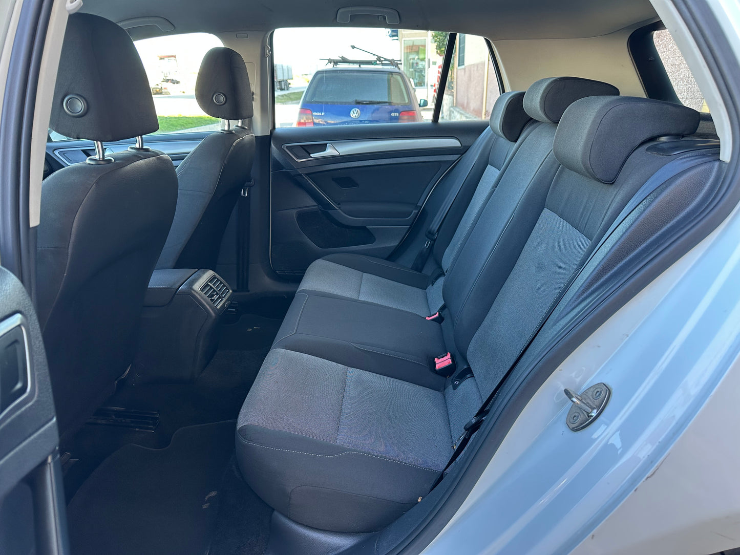 VOLKSWAGEN GOLF 7