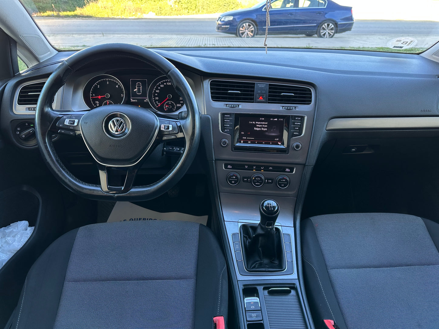 VOLKSWAGEN GOLF 7