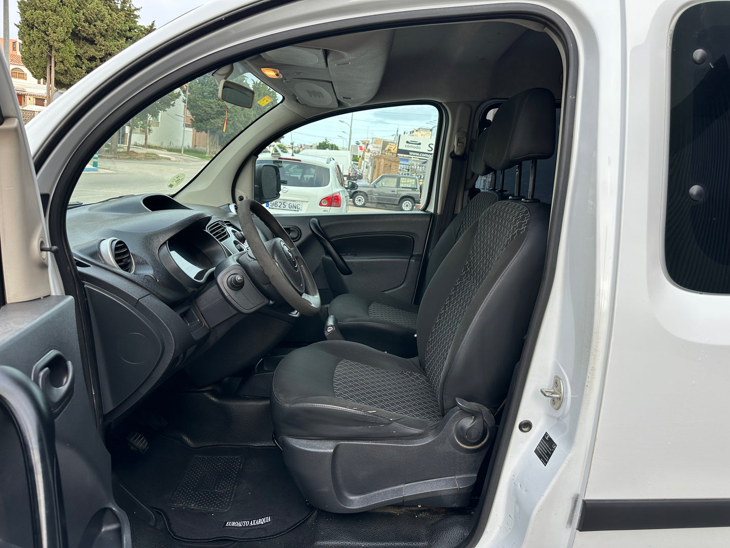 RENAULT KANGOO 1.5 DCI
