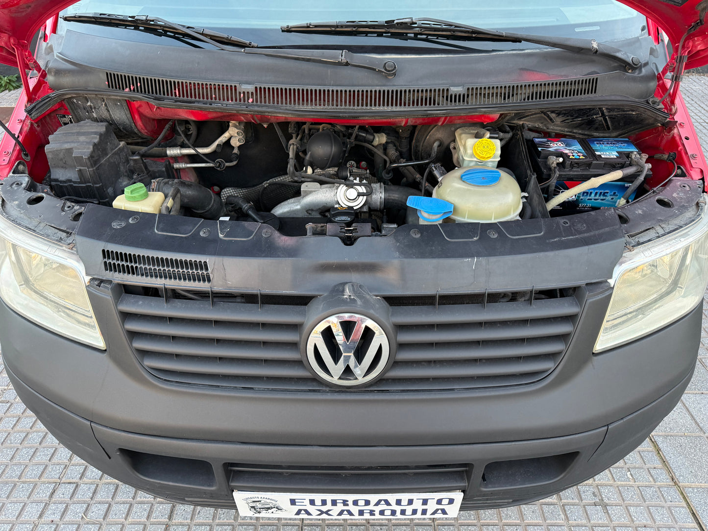VOLKSWAGEN TRANSPORTER T5