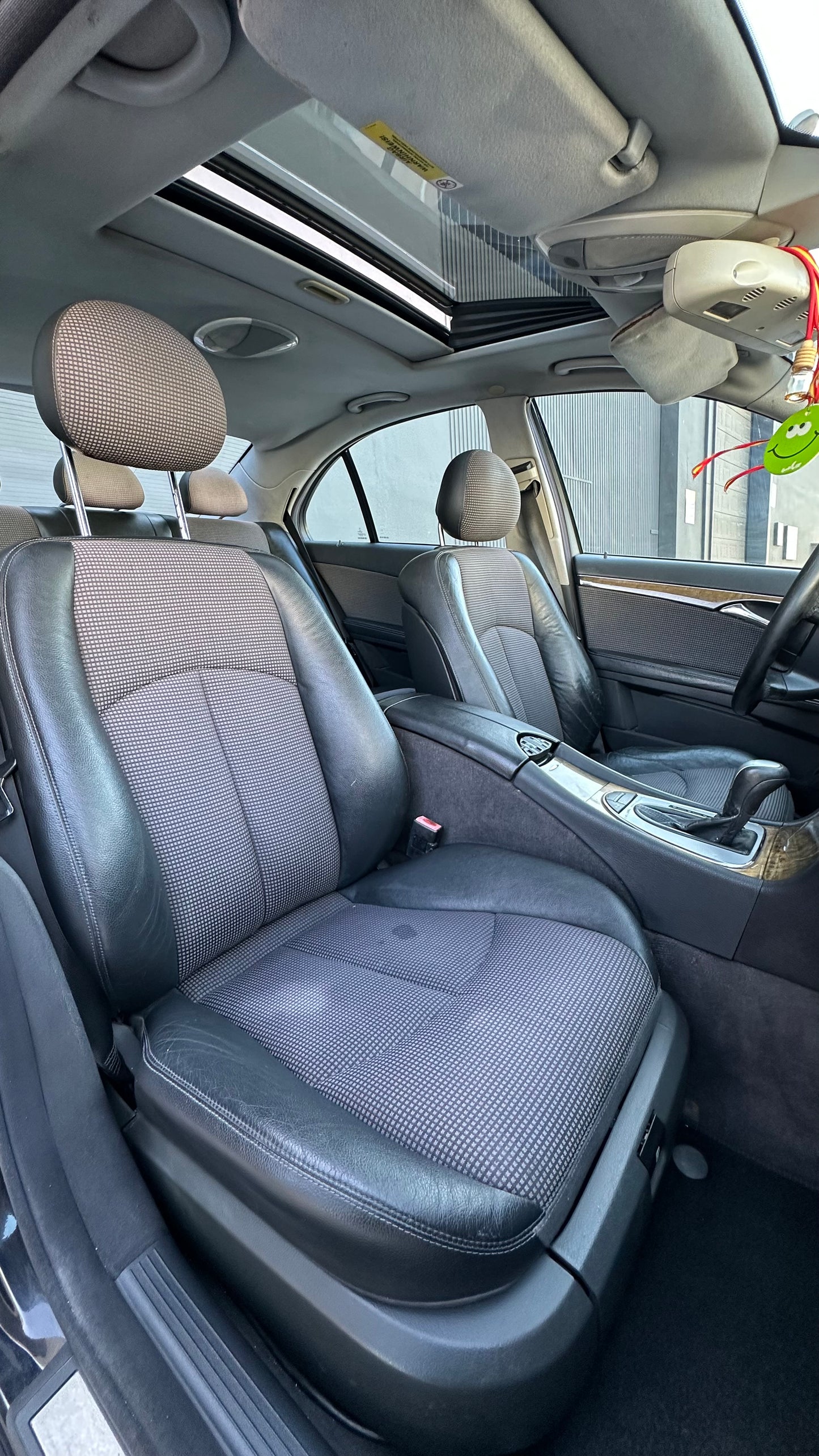 MERCEDES BENZ CLASE E 270 CDI