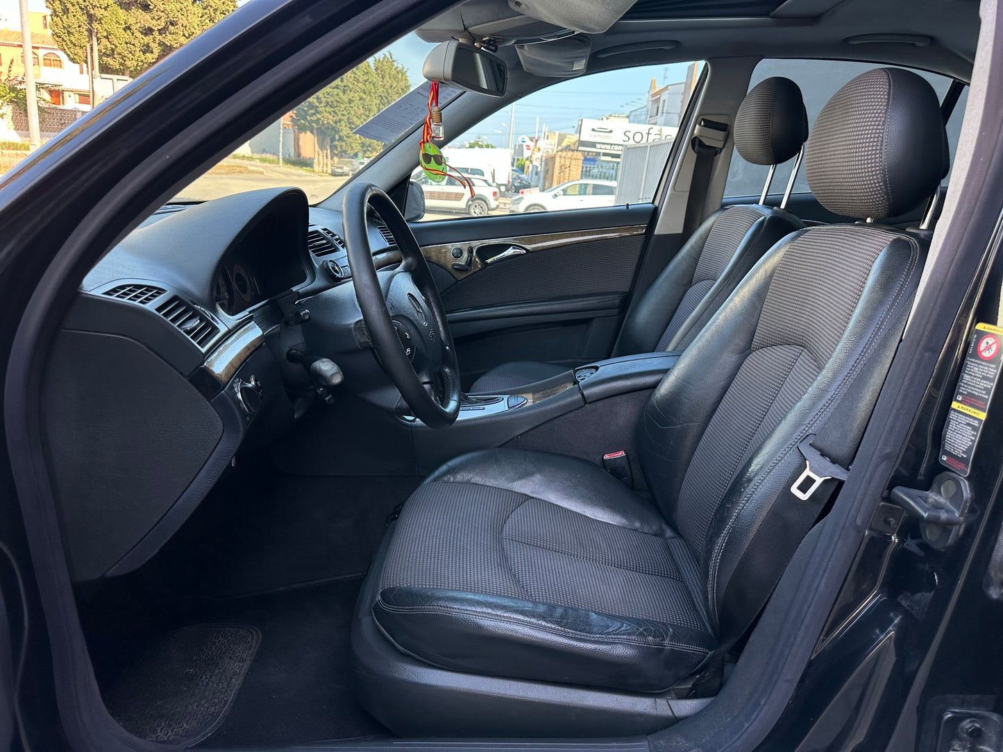 MERCEDES BENZ CLASE E 270 CDI