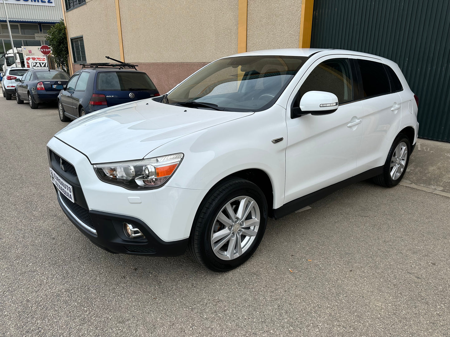 MITSUBISHI ASX