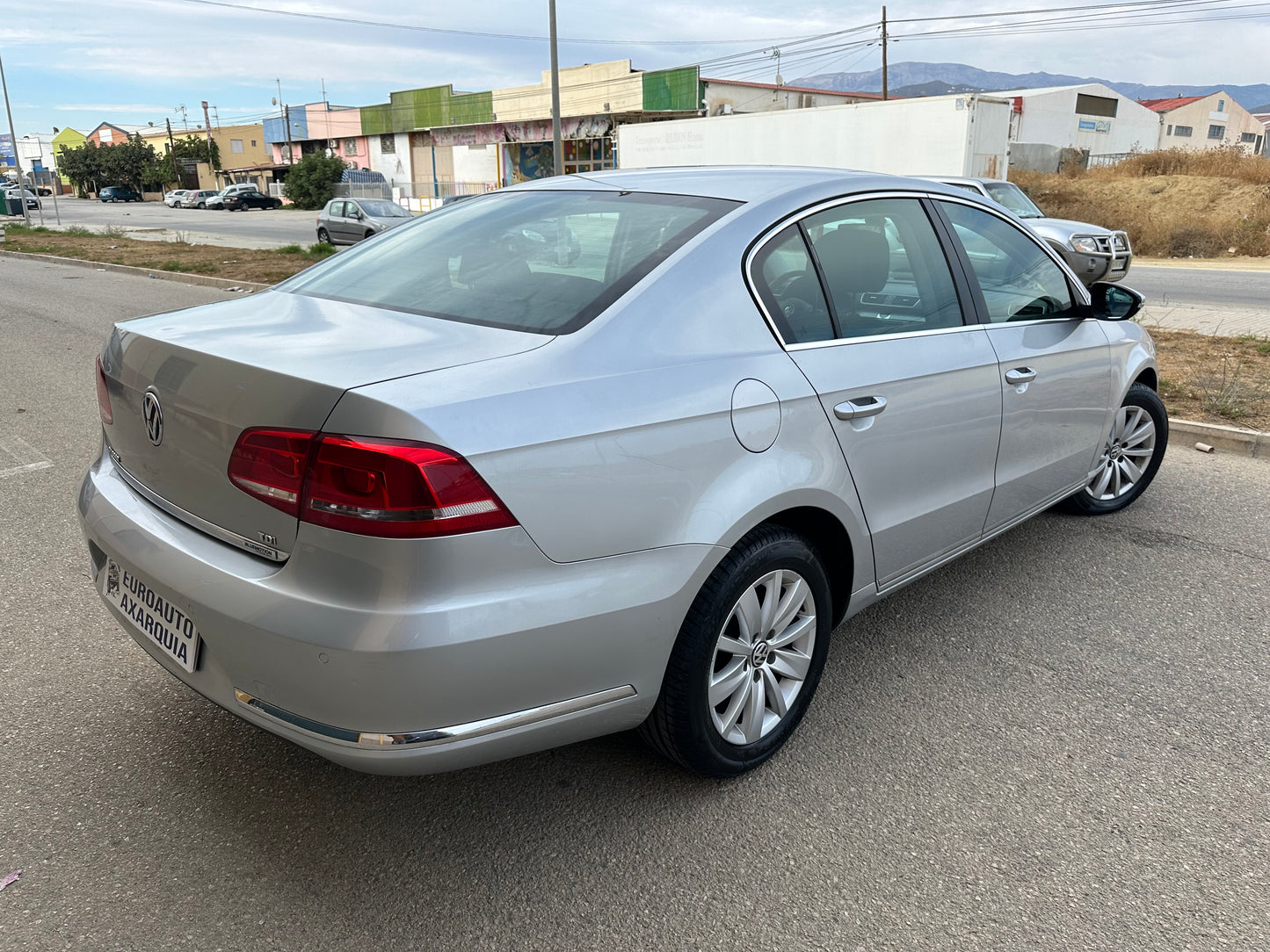 VOLKSWAGUEN PASSAT 2.0 TDI