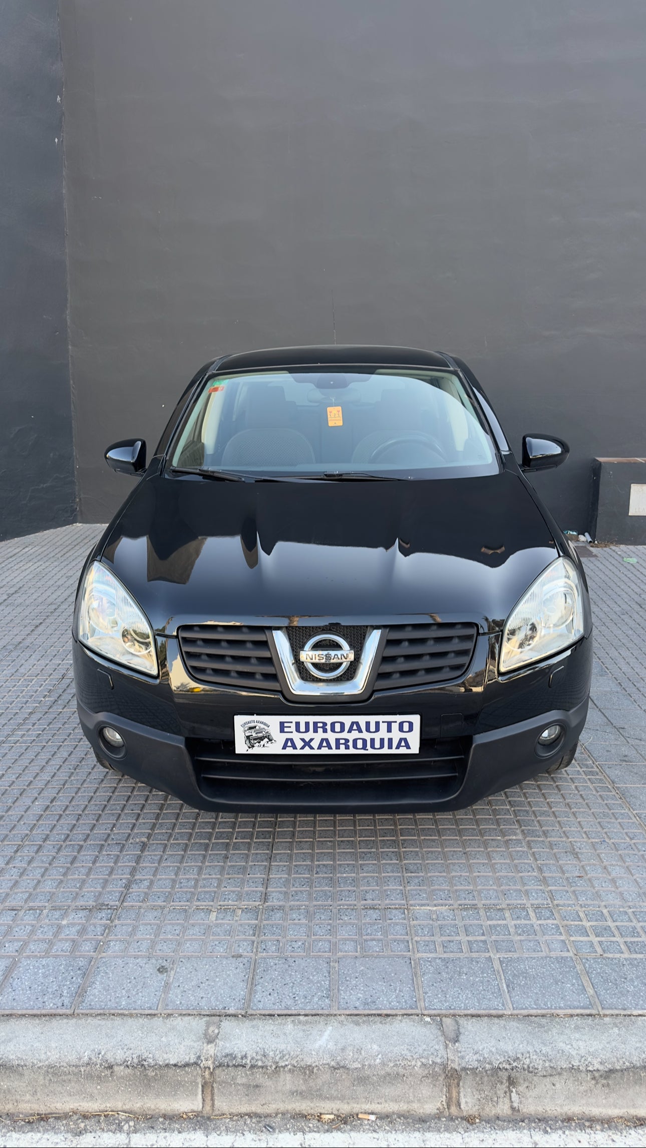 NISSAN QASQAI