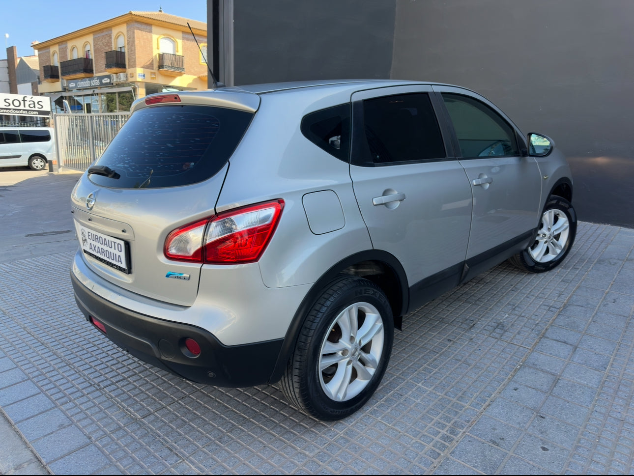 NISSAN QASHQAI