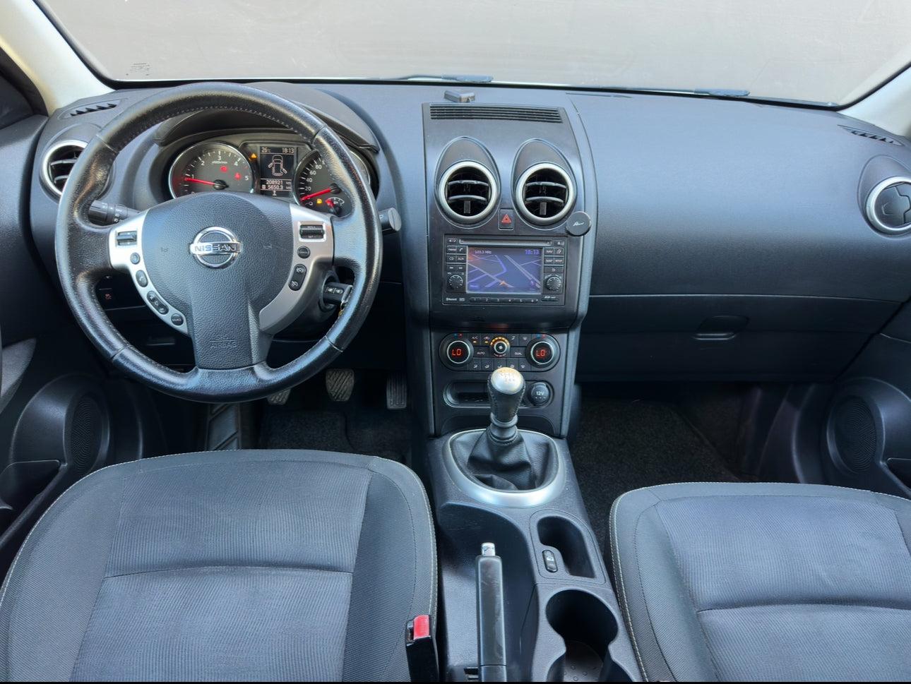 NISSAN QASHQAI