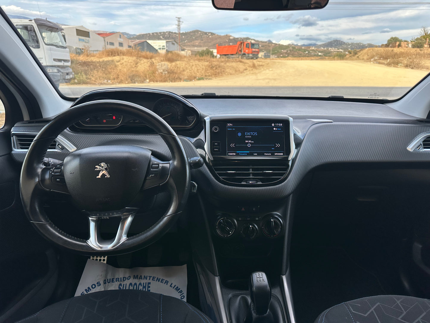 PEUGEOT 2008 Allure 1.6 BlueHDi