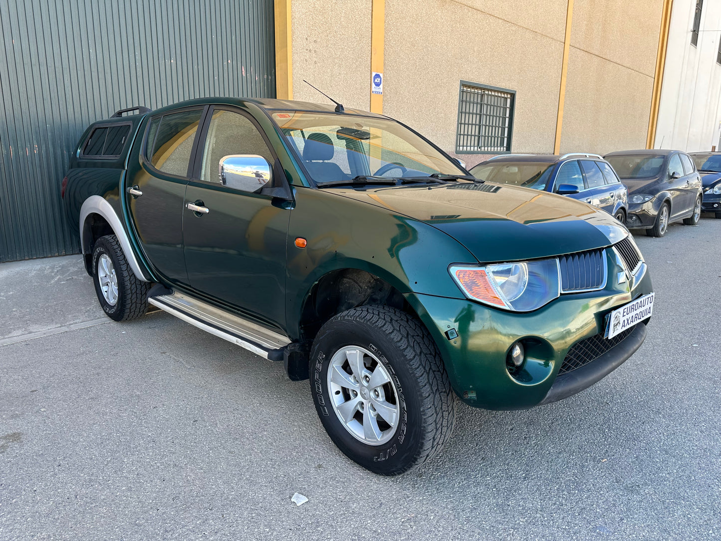 MITSUBISHI L200 PICK-UP 2.5