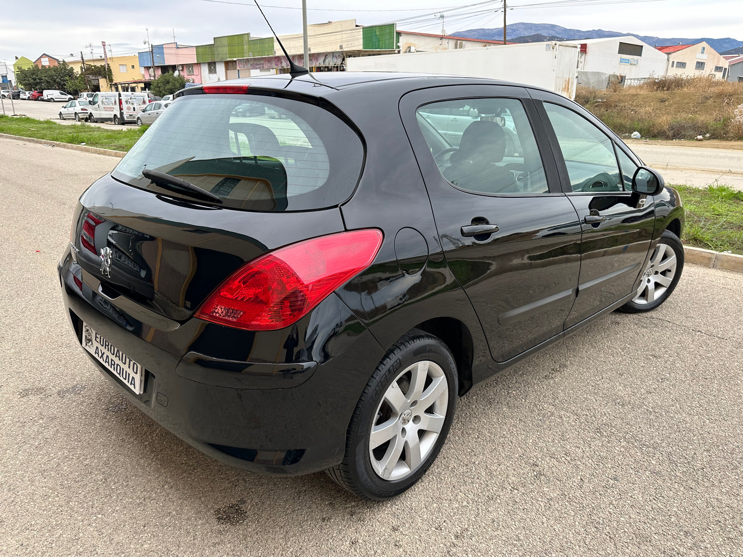 PEUGEOT 308 1.6 HDI