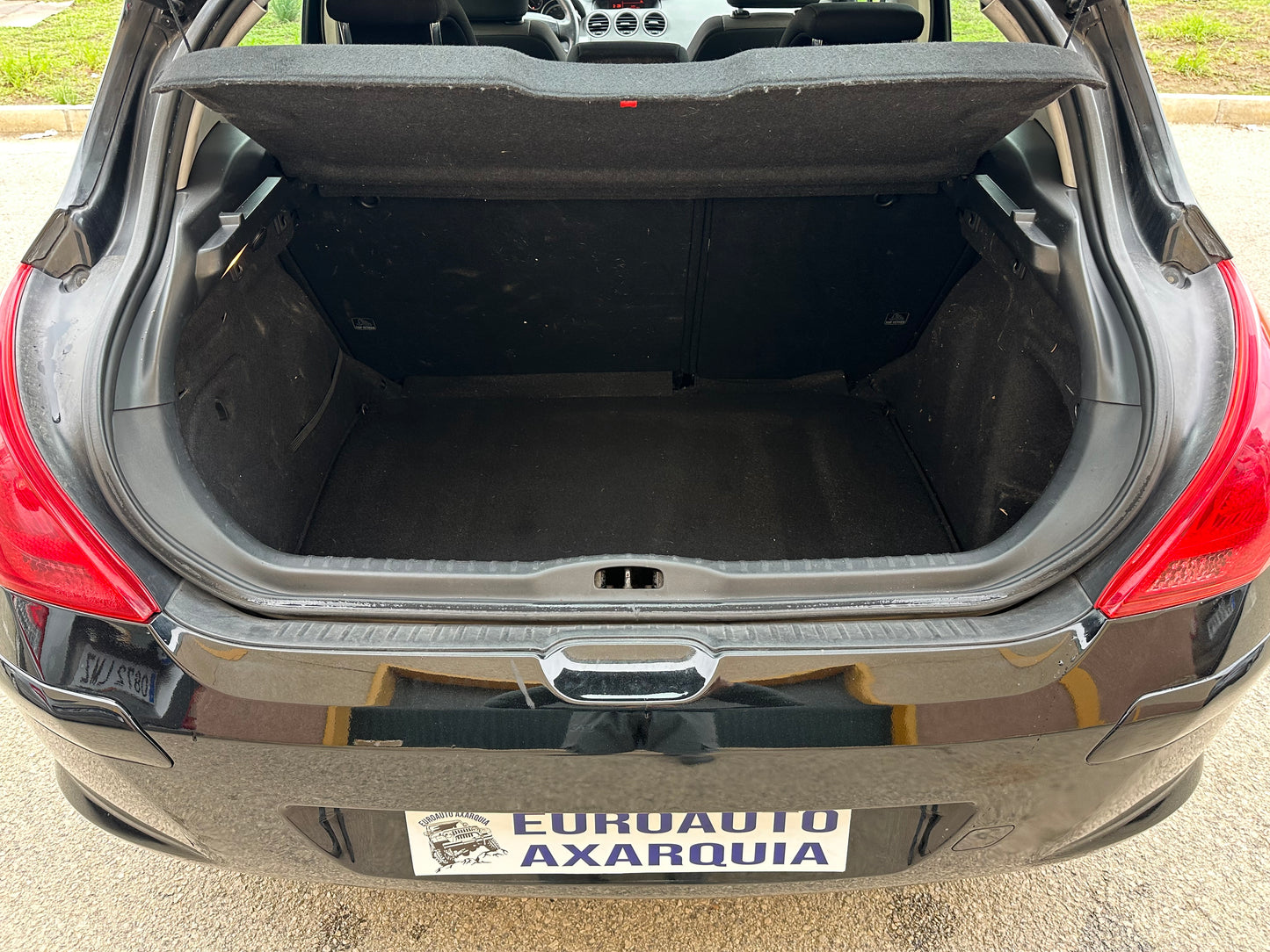 PEUGEOT 308 1.6 HDI