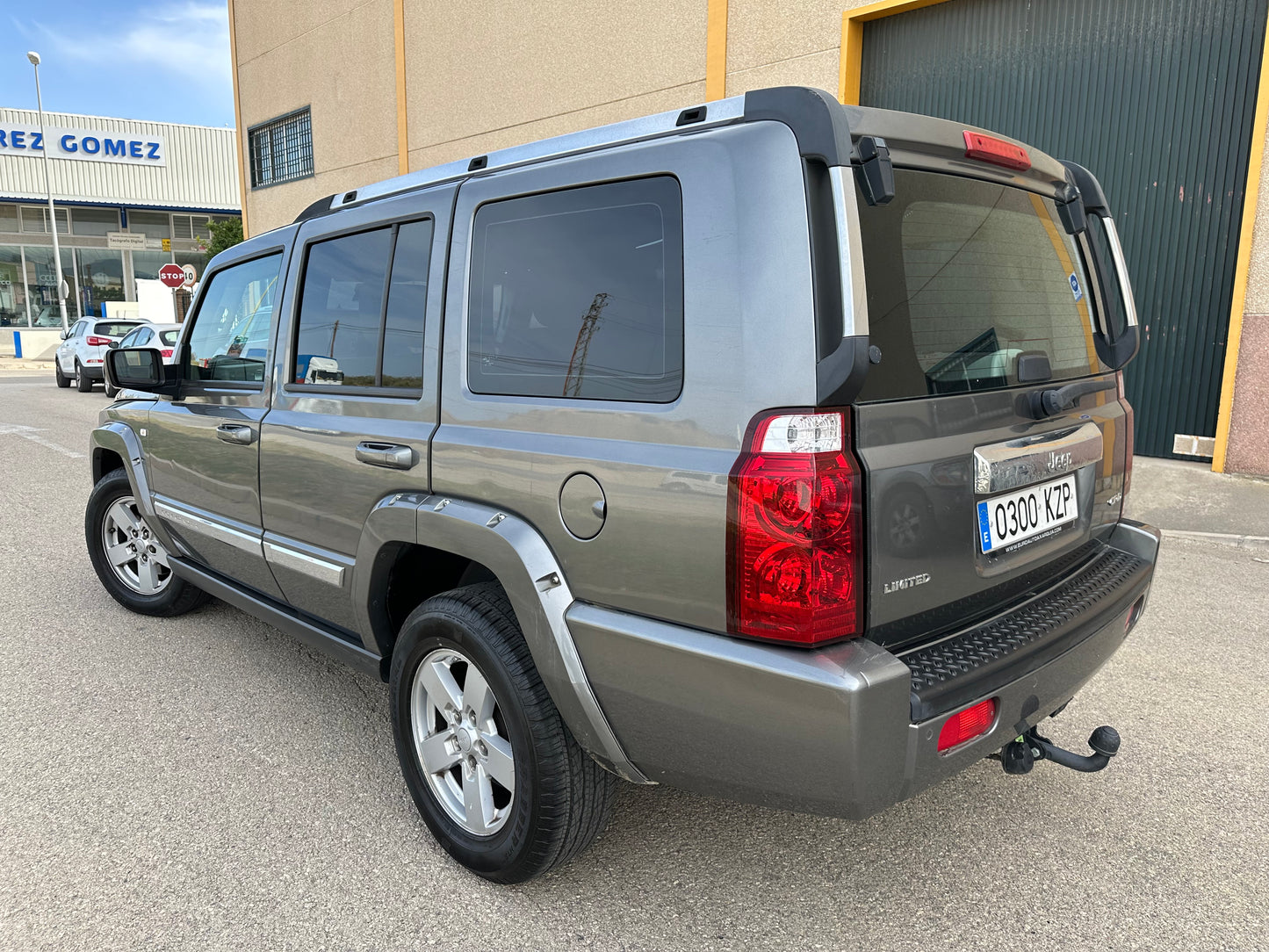 JEEP COMMANDER 3.0CDI V6