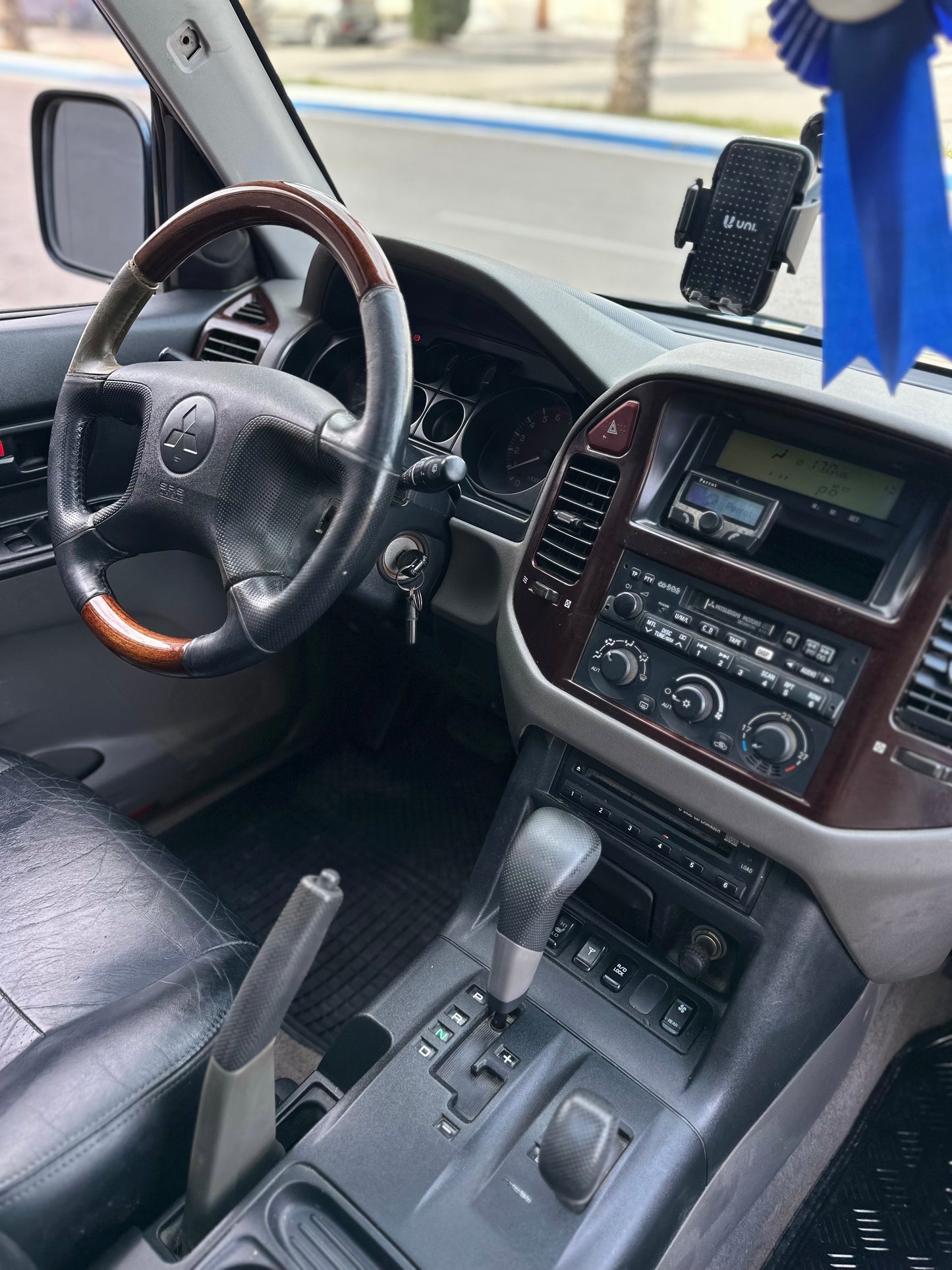 MITSUBISHI MONTERO DID