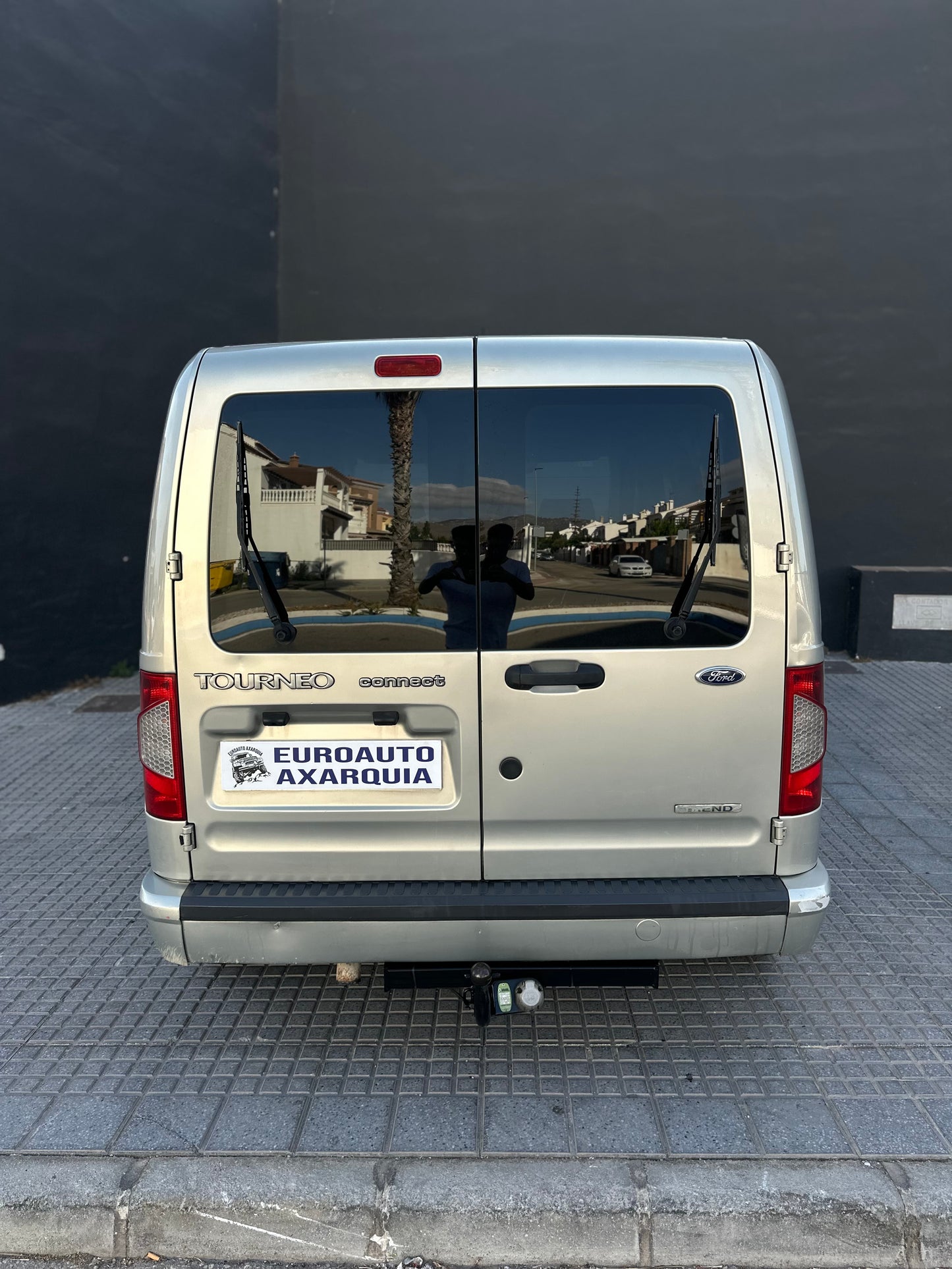FORD TOURNEO CONNECT