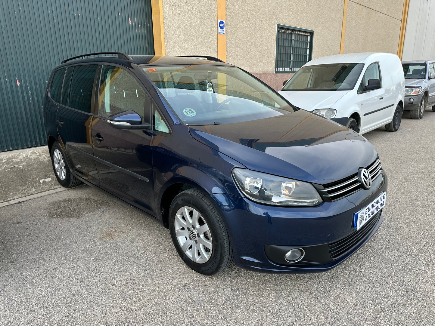 VOLKSWAGEN TOURAN 1.6 TDI