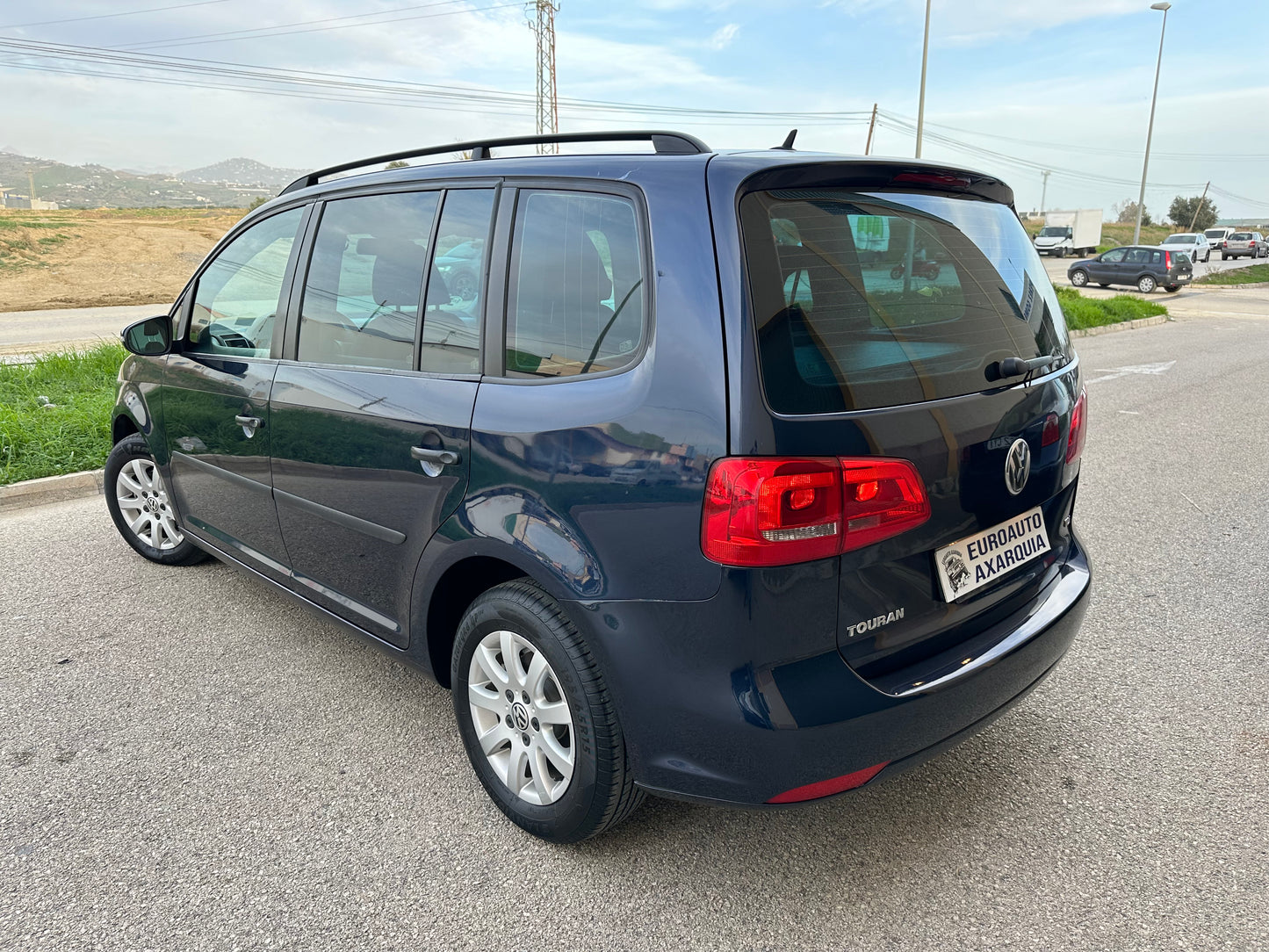 VOLKSWAGEN TOURAN 1.6 TDI