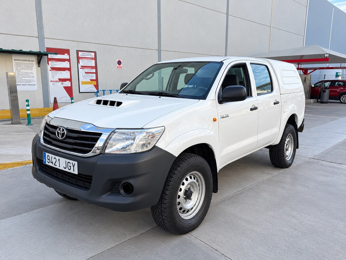 TOYOTA HILUX PICK-UP