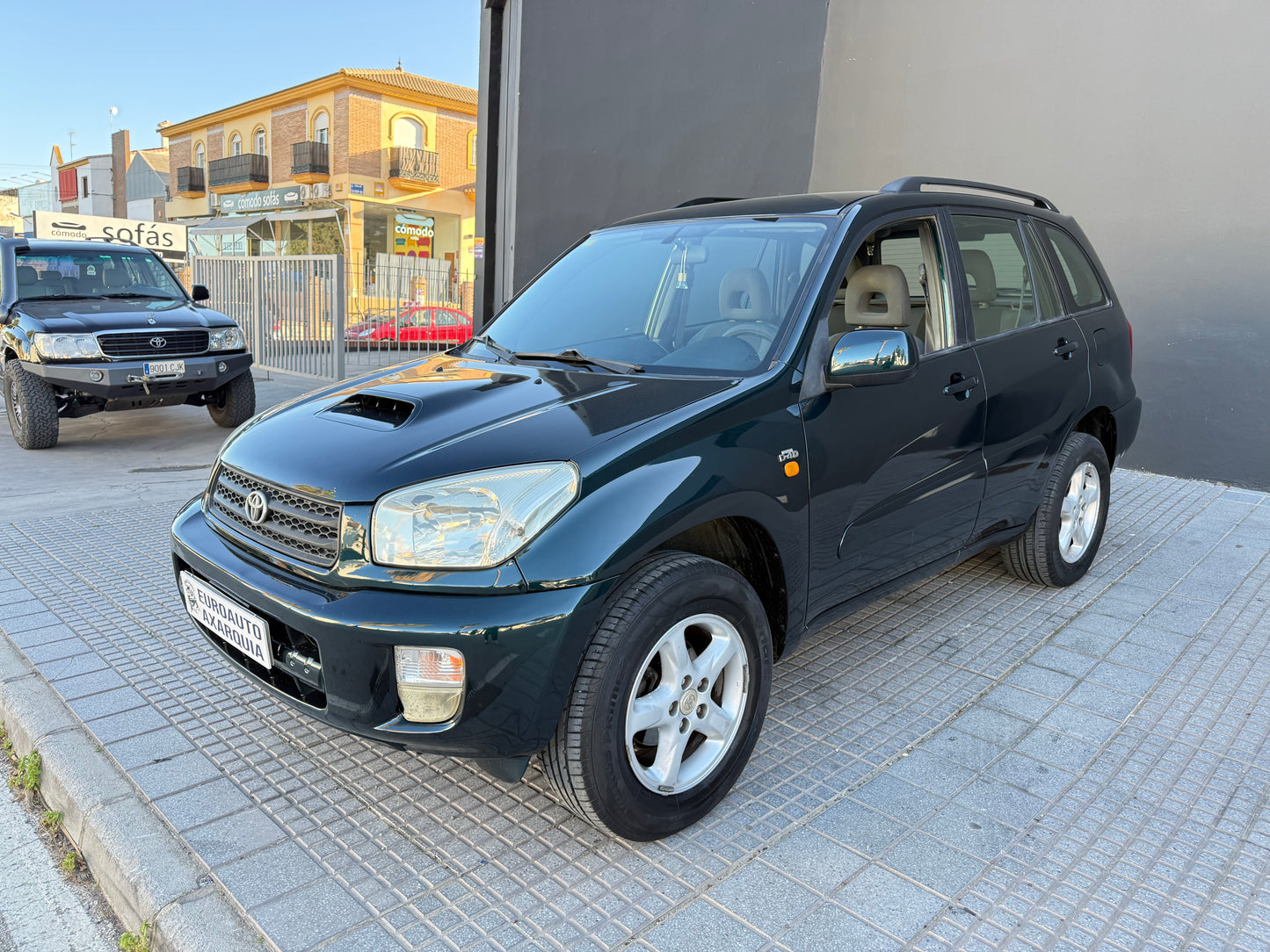 TOYOTA RAV-4