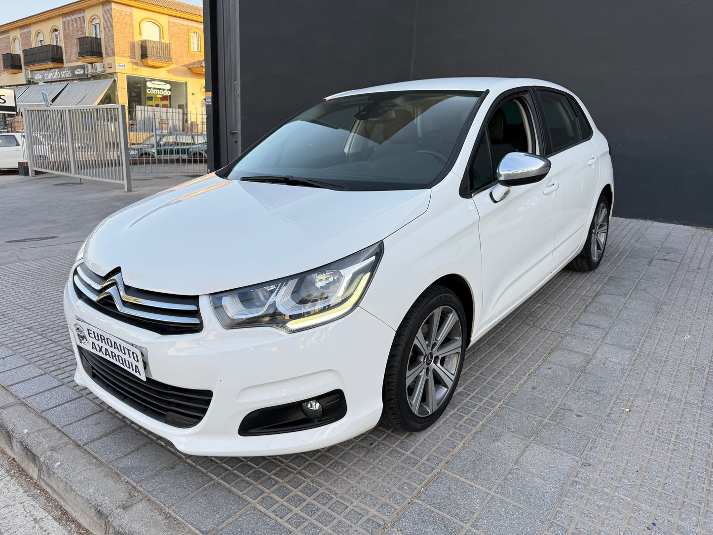 CITROEN C4