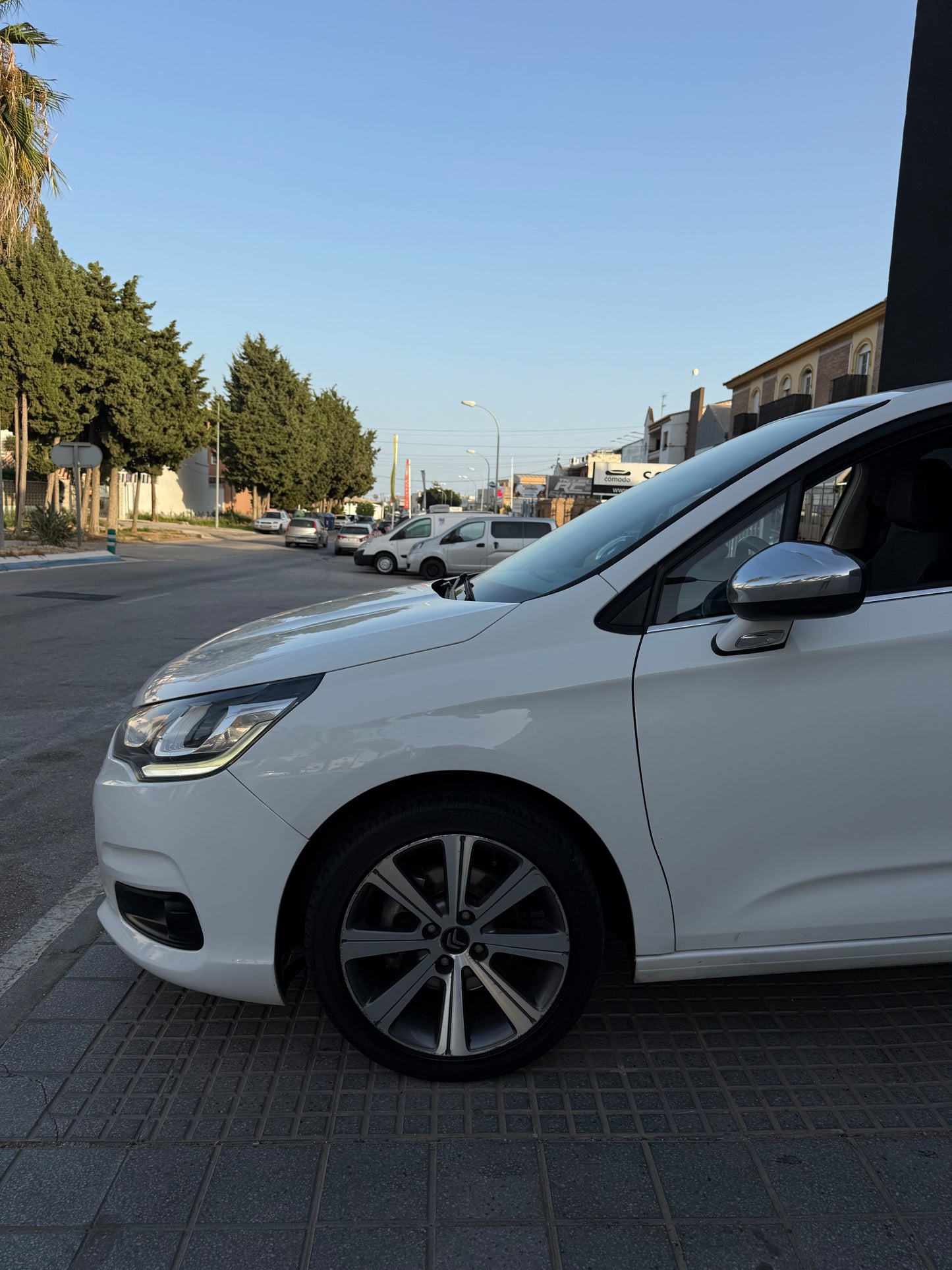 CITROEN C4