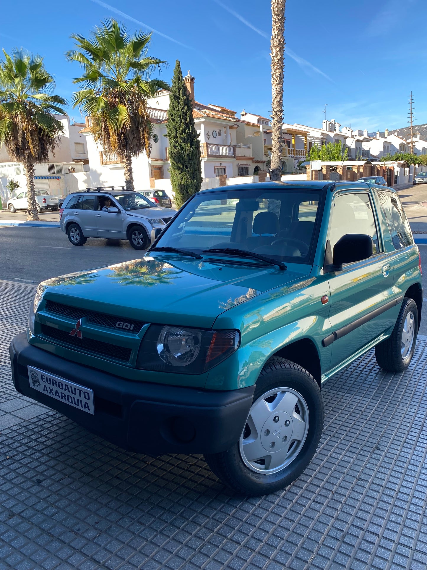 MITSUBISHI MONTERO IO