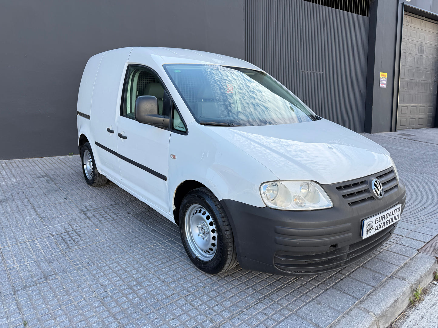 VOLKSWAGEN CADDY