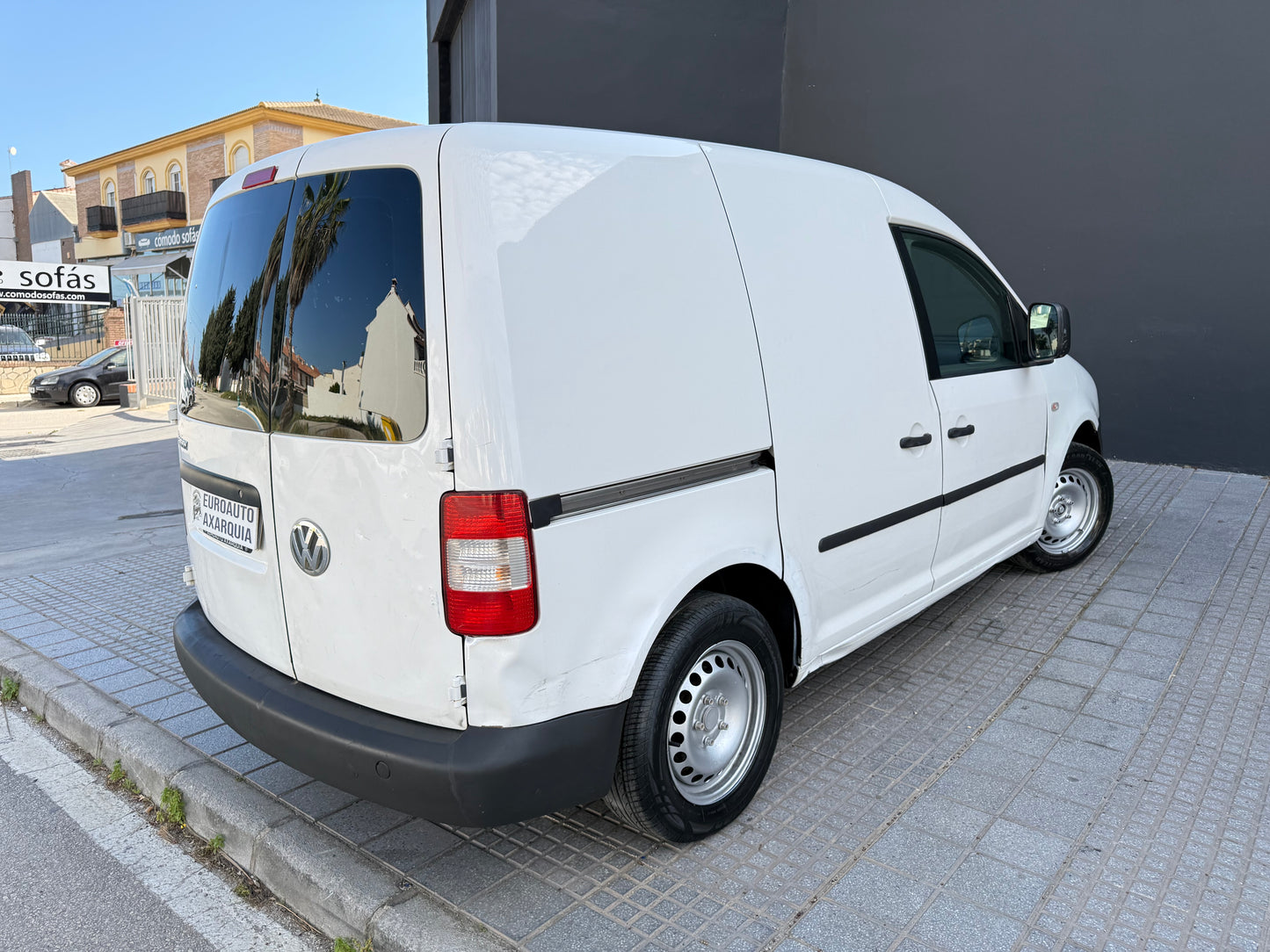 VOLKSWAGEN CADDY