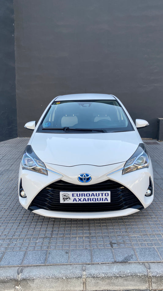 TOYOTA YARIS HYBRID