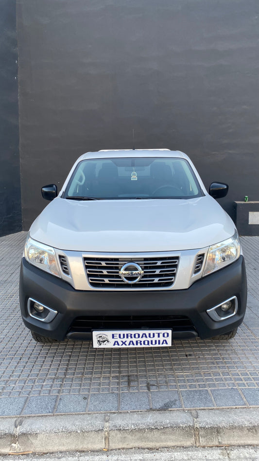 NISSAN NAVARA NP300